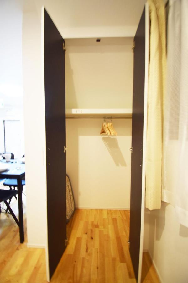 Oval Minami-ikebukuro 102 Apartment